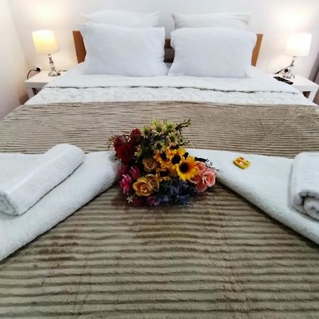 Palace Luxury Apartments The Heart Of ベオグラード エクステリア 写真