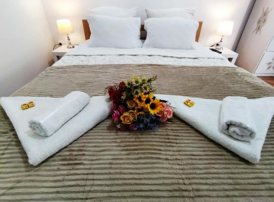 Palace Luxury Apartments The Heart Of ベオグラード エクステリア 写真